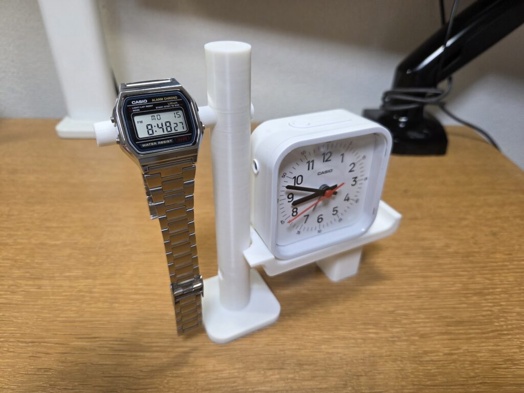 完成後画像（腕時計・目覚まし時計尾実際に載せたとき）